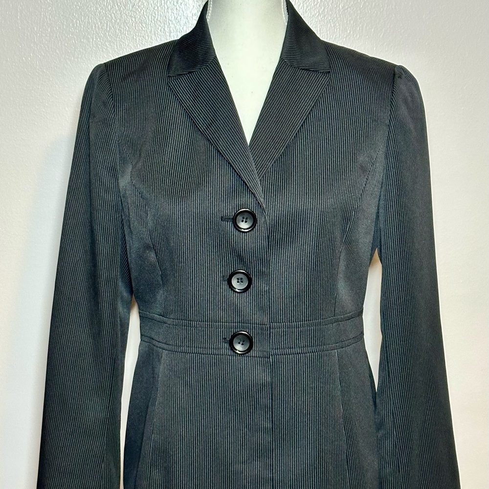 Le Suit Charcoal Pinstripe Blazer